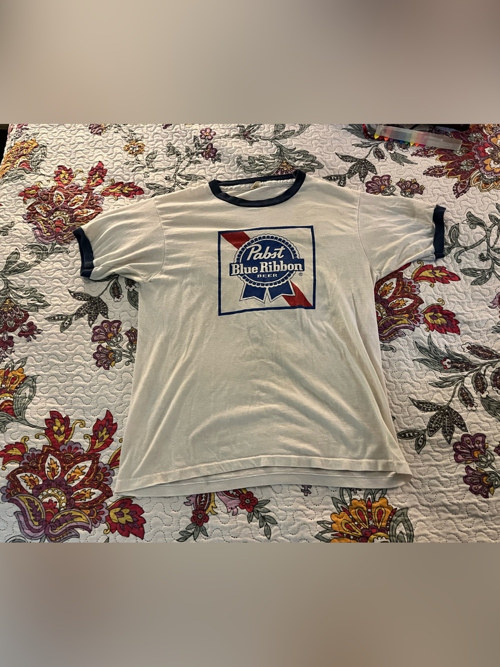 Vintage 90’s PBR Beer Tshirt Large Screen Stars White Blue CLASSIC T